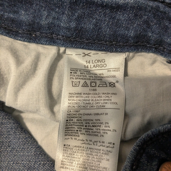 Old Navy Super Skinny Women's Blue Jeans - Picture 2 of 5